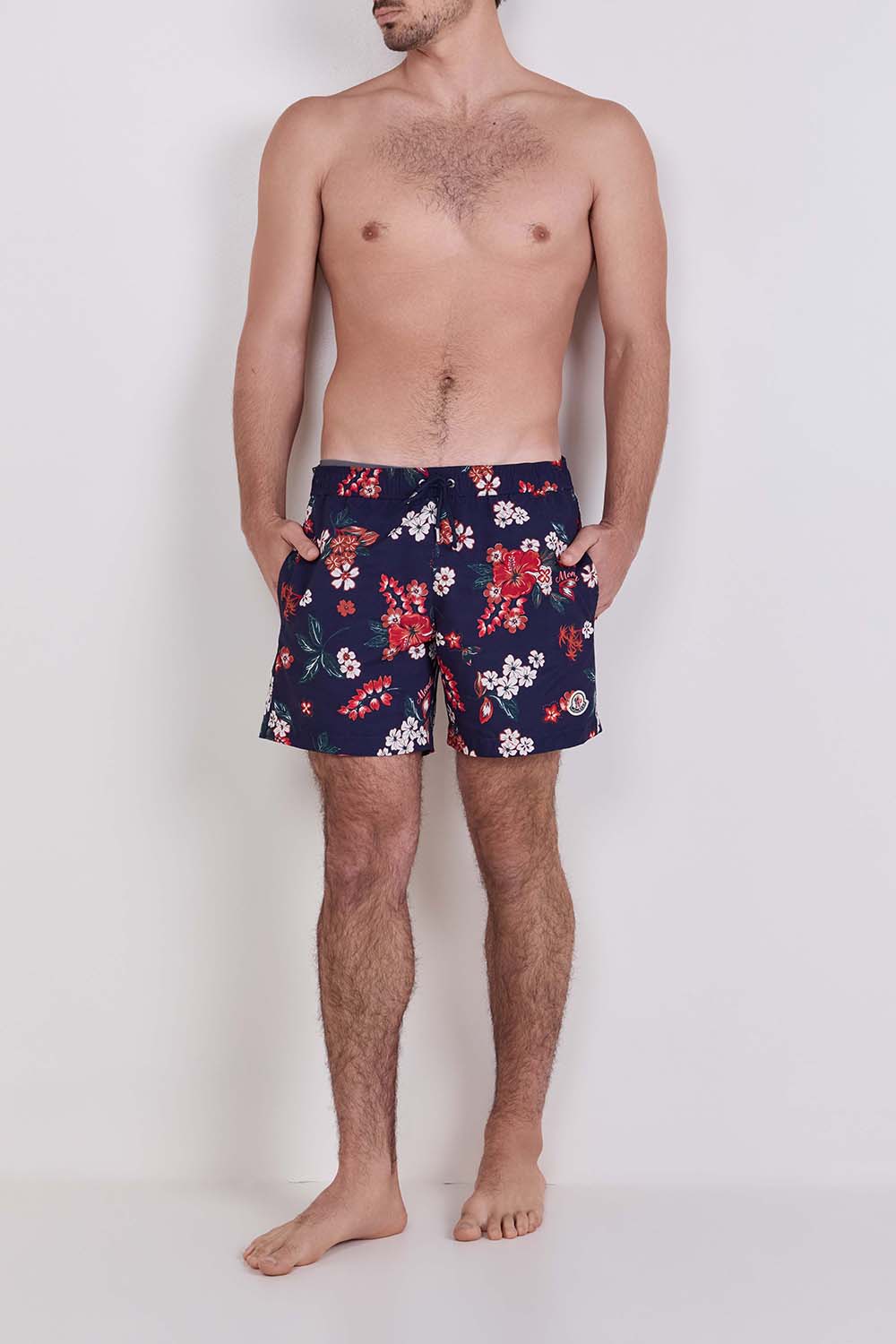 תמונת כל הלוק של מכנסי בגד ים